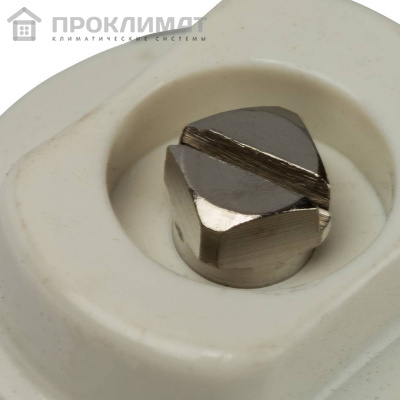 Клапан Luxor воздушный VS 620 1/2