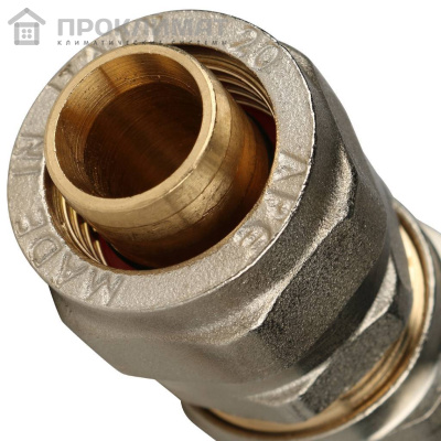 Муфта винтовая соединительная STOUT 20х20 